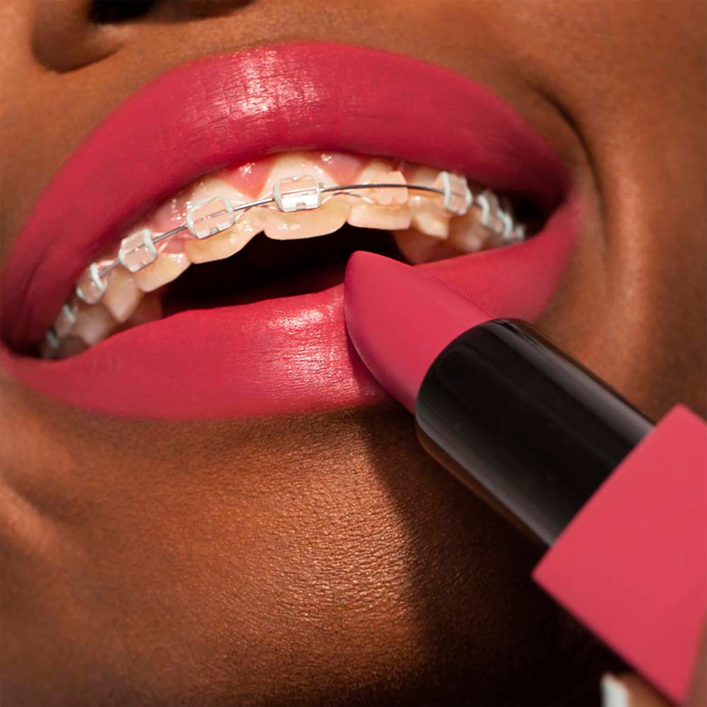 3INA The Lipstick - Moisturizing Lipstick for Women - Semi-Matte Satin Finish with 5-Hour Long Wear - Highly Pigmented and Comfortable - 334-0.16 oz