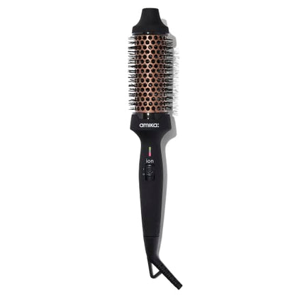 cepillo térmico iónico amika blowout babe – cepillo redondo cerámico caliente para alisar y dar volumen, añade brillo y controla el frizz (barril - imagen 3