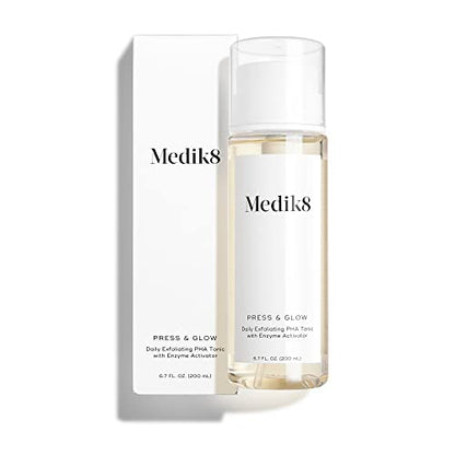 Medik8 Press and Glow Tónico Exfoliante Diario PHA con Activador Enzimático - Tónico Facial Suave y Limpiador - 6.7 oz - imagen 3